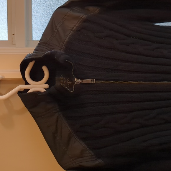 Guess knitted sweater - Picture 3 of 3